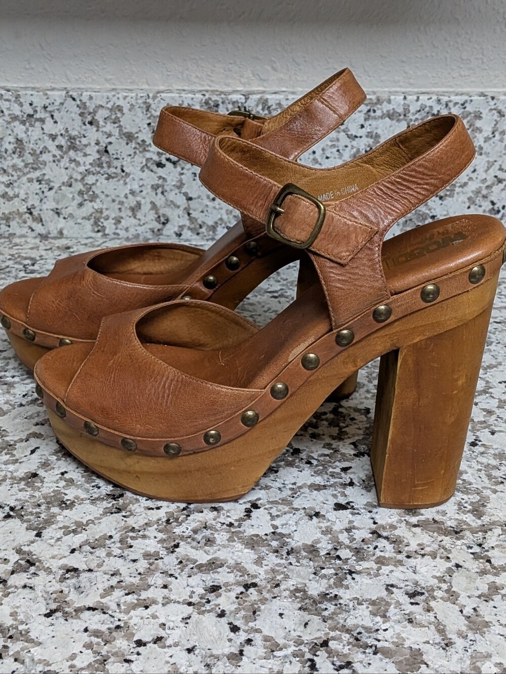 Jeffrey Campbell Woodies Tan Leather Studded Wood Platform Sandals Sz 10 Boho